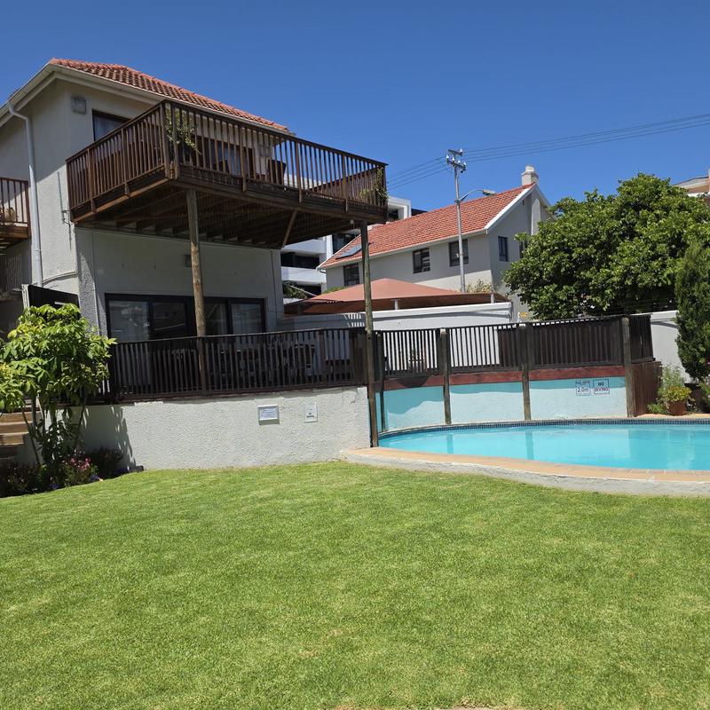 1 Bedroom Property for Sale in Sea Point Western Cape